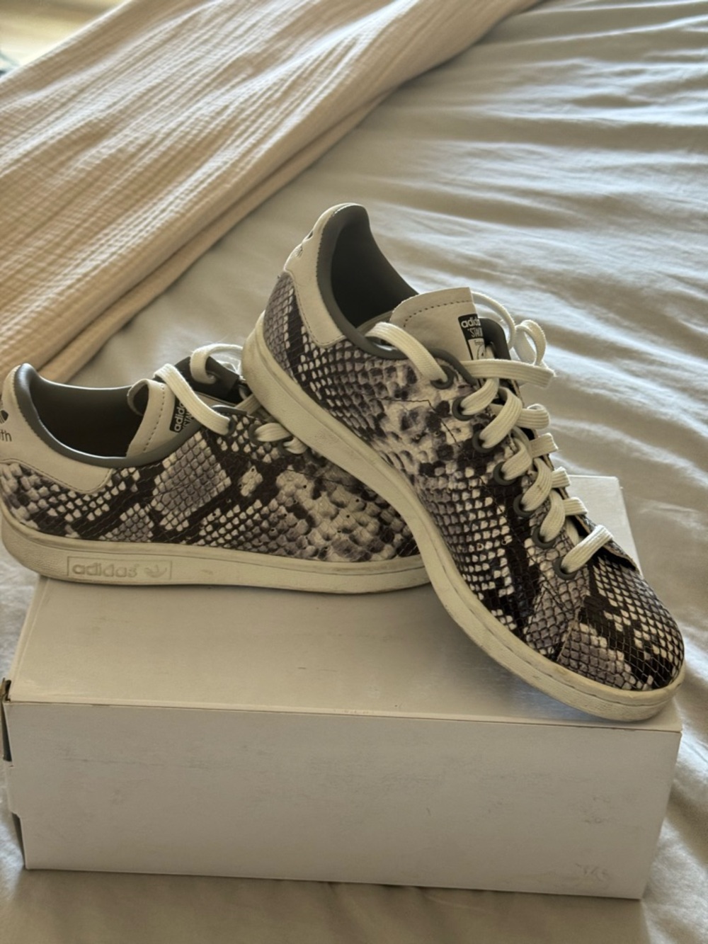 adidas Stan Smith Sneakers - White/Black